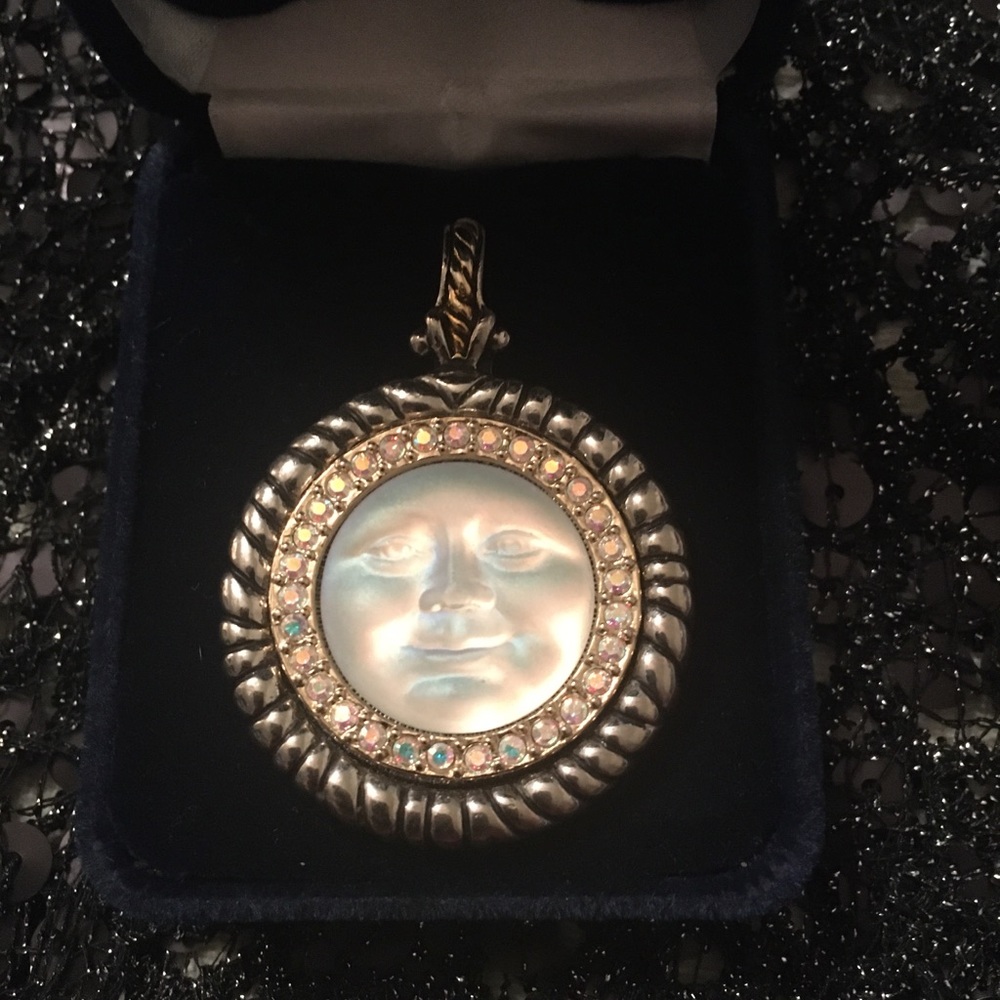 Kirk’s Folly Seaview Moon Pendant